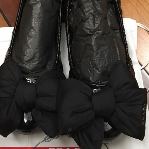 Prada shoes - Picture 2 of 8